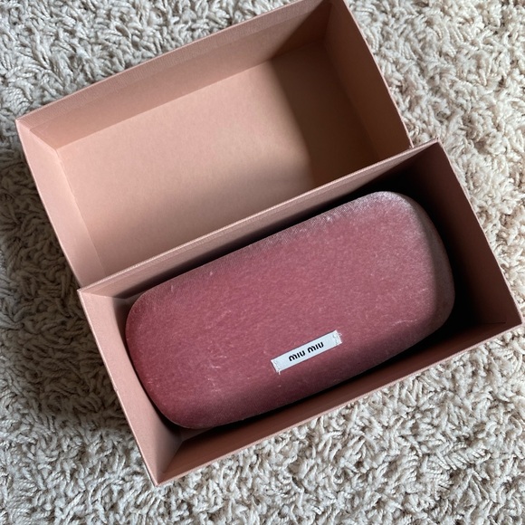 Miu Miu 48-mm star print round sunglasses - Picture 10 of 11